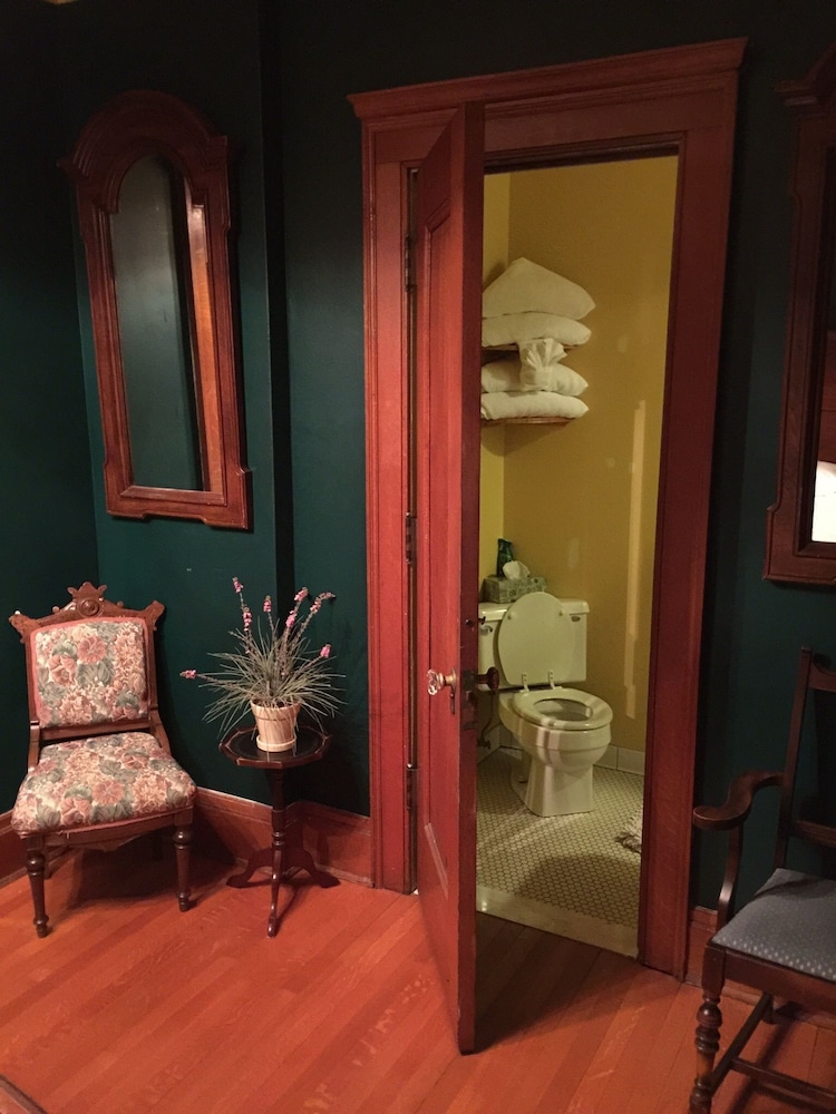 WC Lipe Mansion