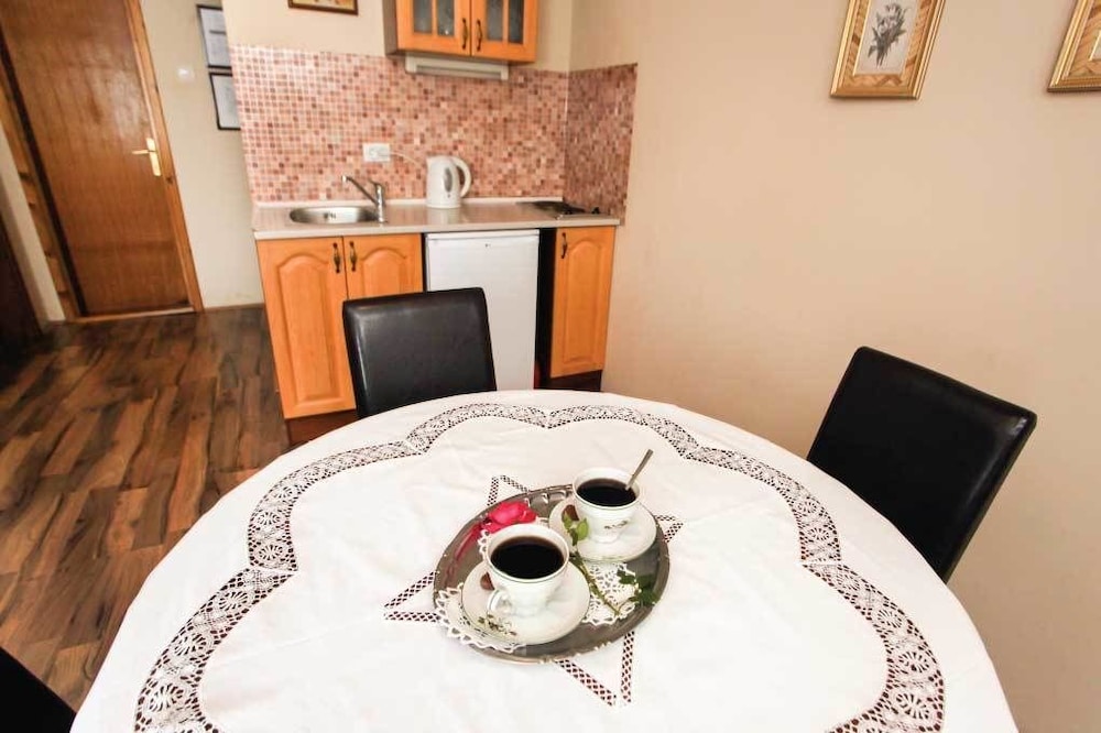 Vila Izvor