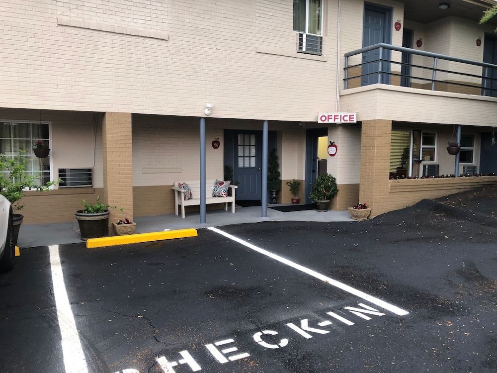 Ellijay Inn