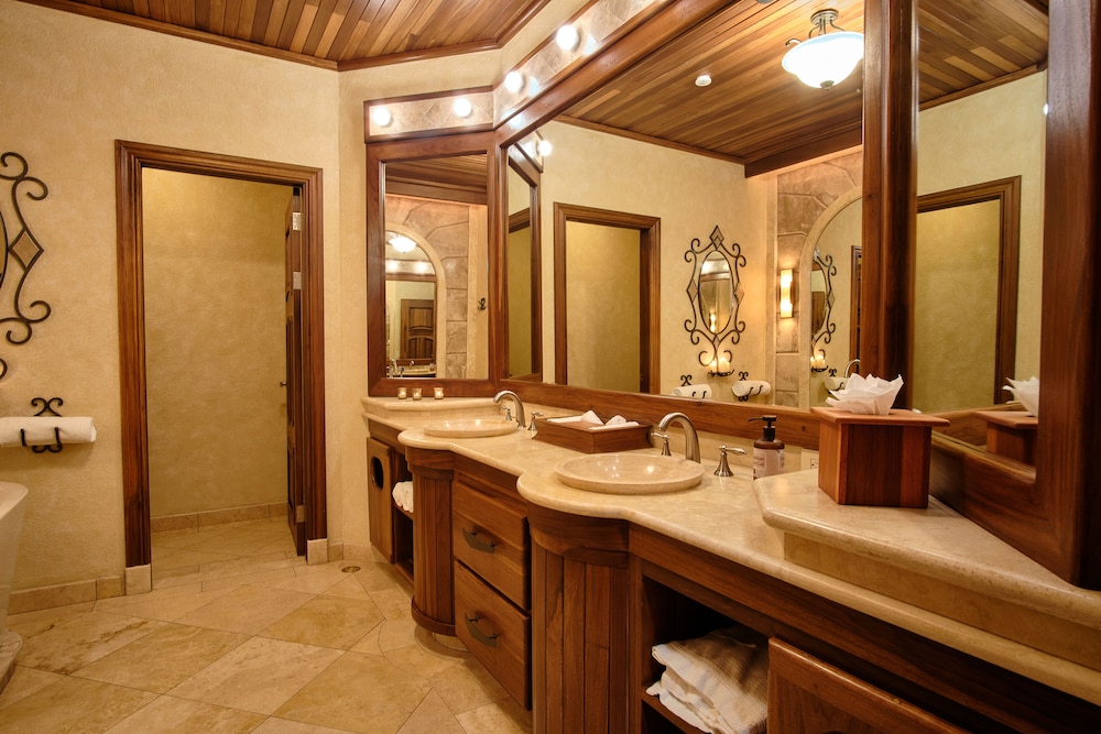 The Springs Resort & Spa at Arenal 45