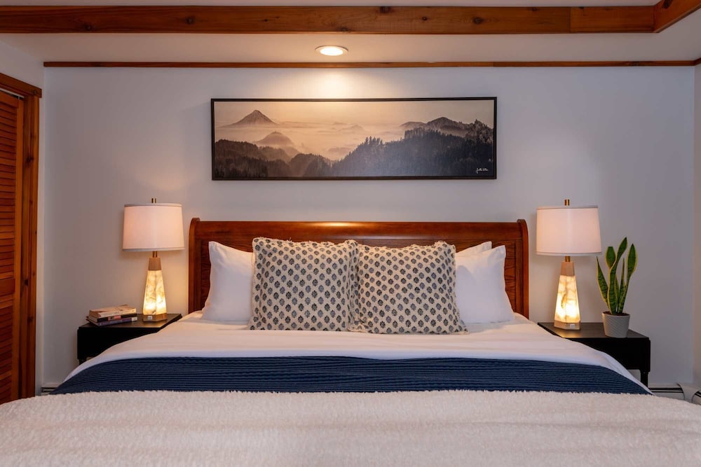 Tucker Hill Lodge