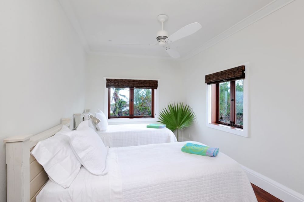 Beachside Beauty: Brand New Home With Pool