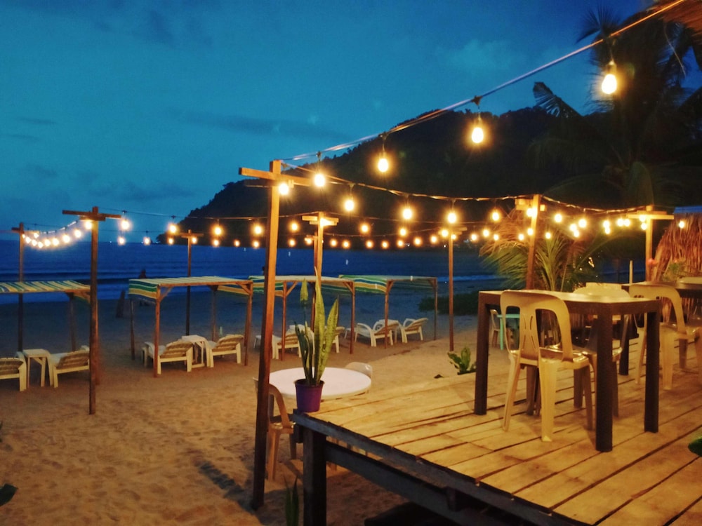 Amwani Beach Camp