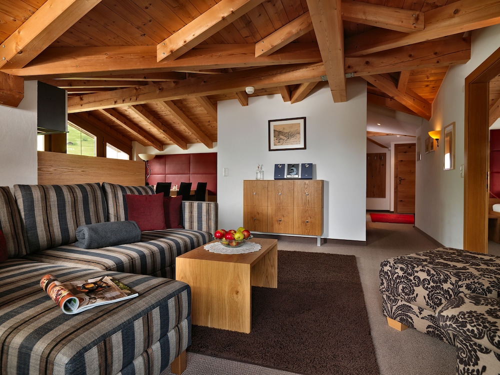 Aparthotel alpina&more