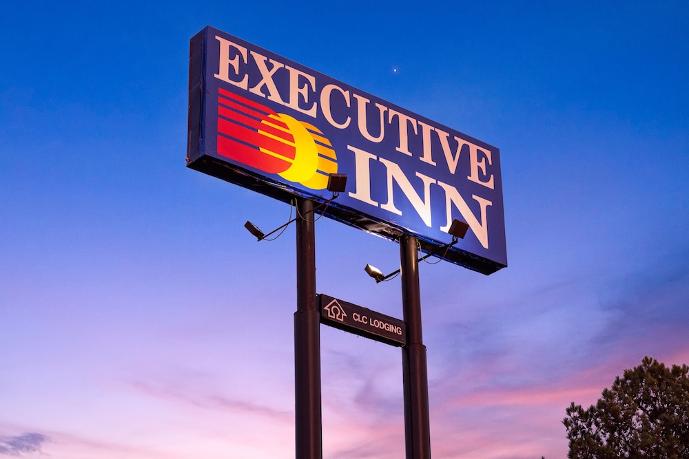 Budget Host Inn by Hotel O Portland near I-65