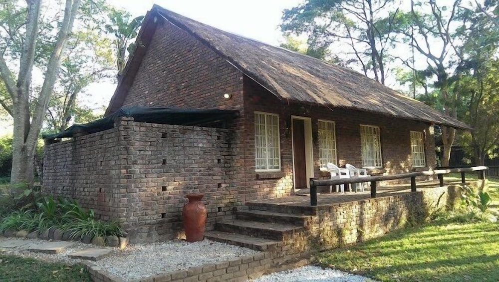 Kwambali Riverside Lodge