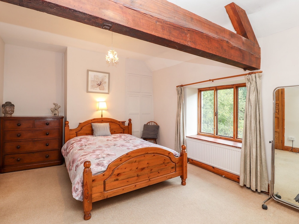 Abbey Cottage
