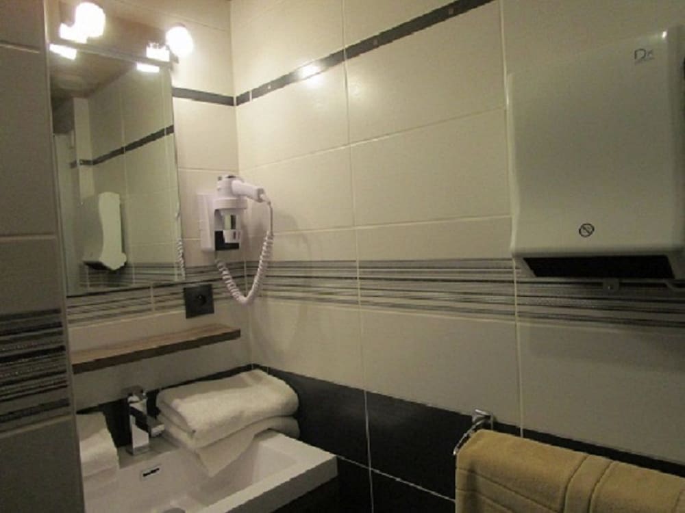 Photo 26
