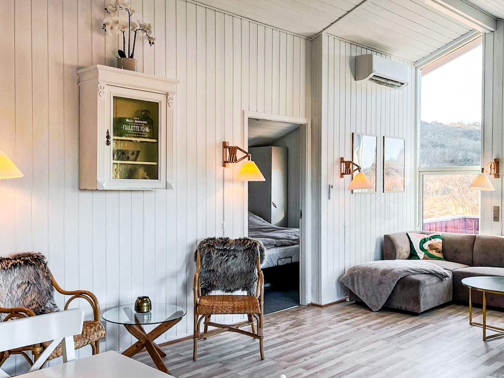 6 Person Holiday Home in Hjorring
