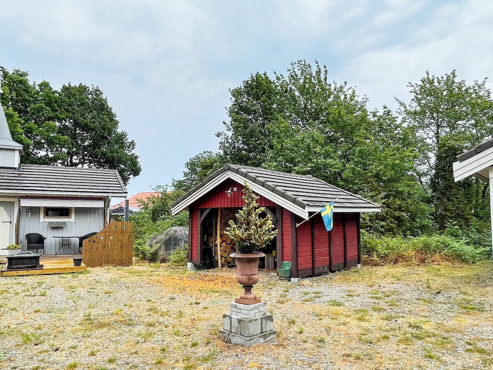 4 Person Holiday Home in Drottningskar-by Traum