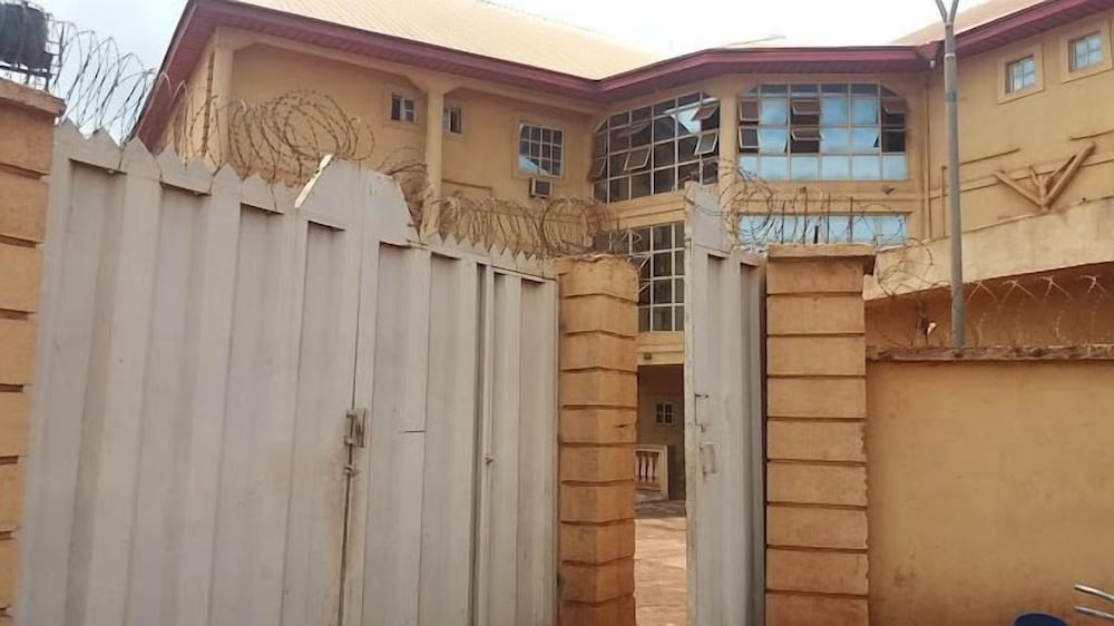 Anoga Guest House