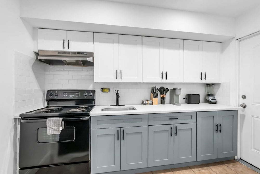 Budget-friendly Apt Near NYC Newark Airport Wifi