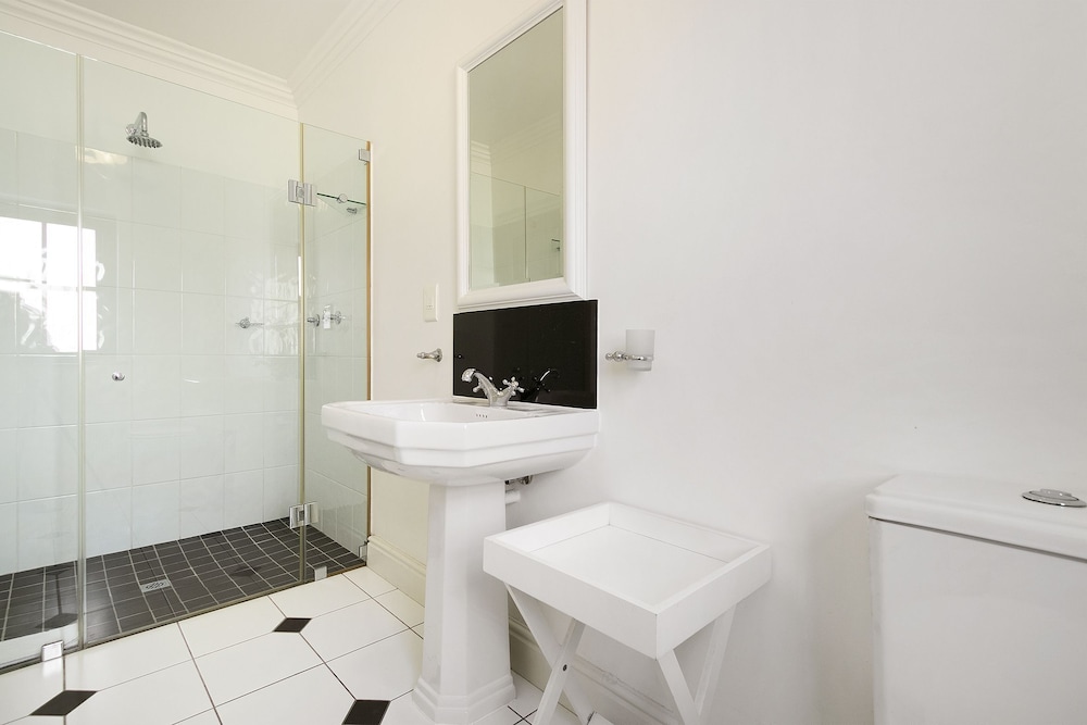 Winelands Golf Lodges at De Zalze