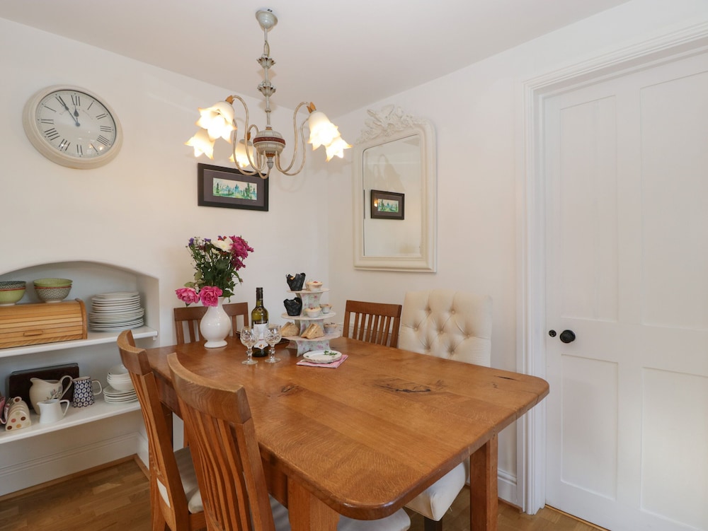 Pound Cottage