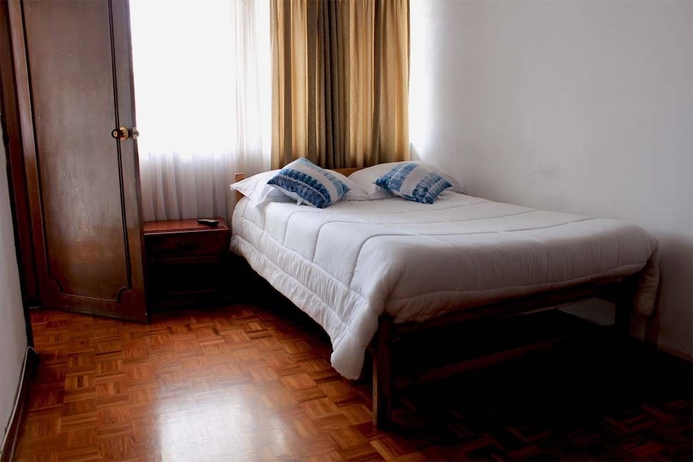 Casa Blanca Hostal Manizales - Hostel