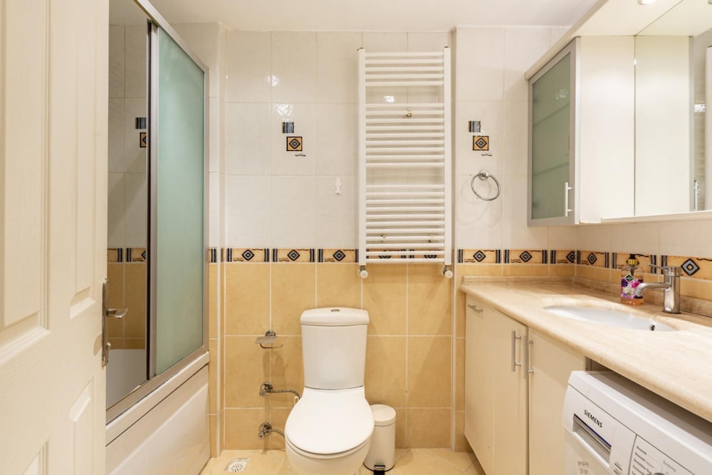 Missafir Exclusive and Central Flat in Nisantasi