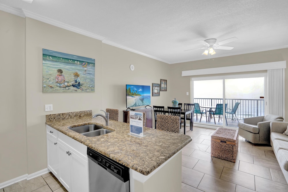 Tradewinds 1303