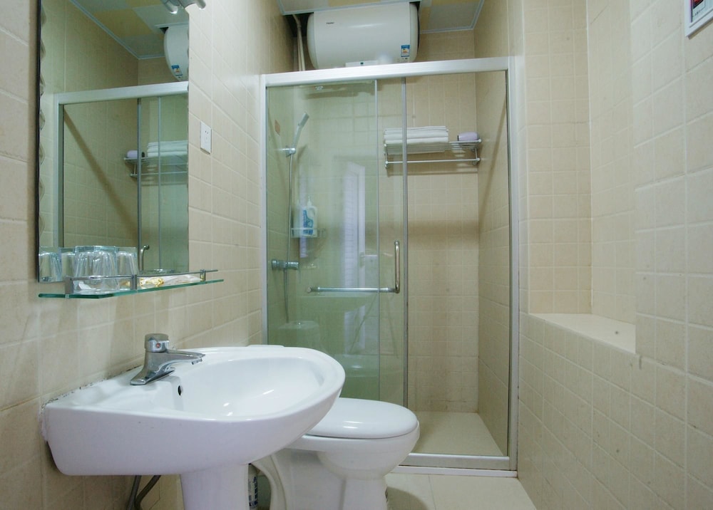 Xiamen Gulangyu Islet Banshan Family Hostel