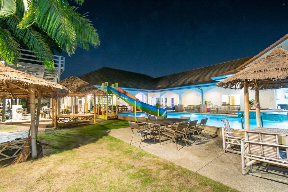 Pool Villa for Families and Party