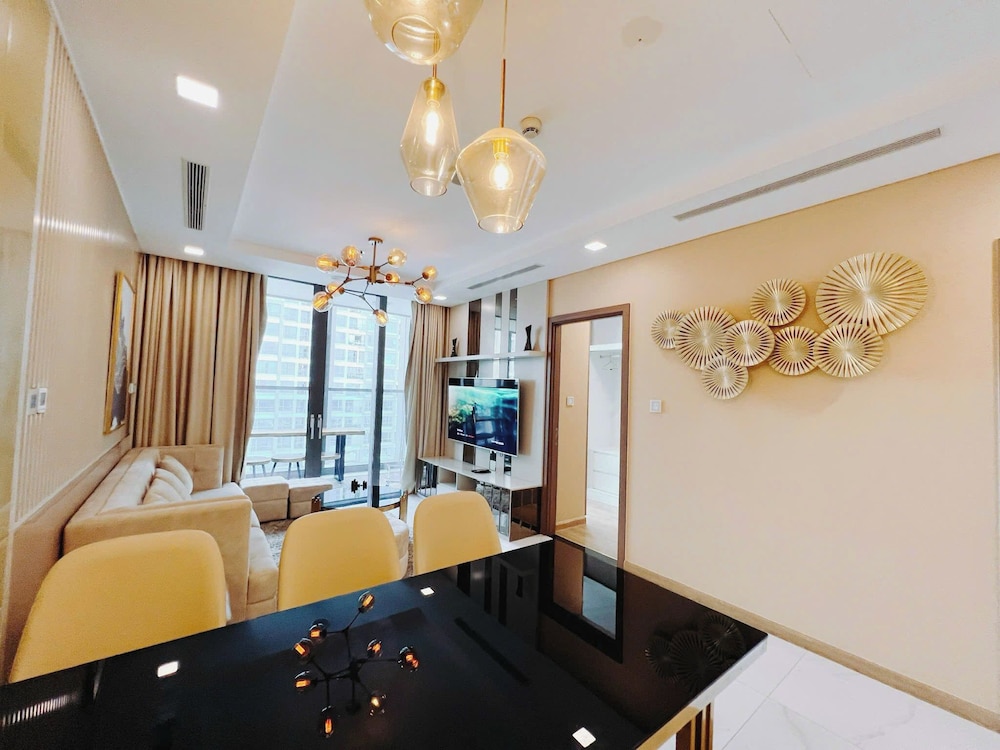 Vinhome Central Park - ADVANTAGE HOME