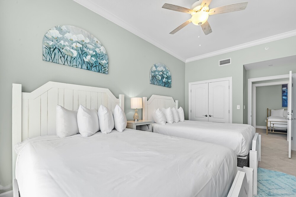 Phoenix Gulf Shores Ii 1502 3 Bedroom Condo
