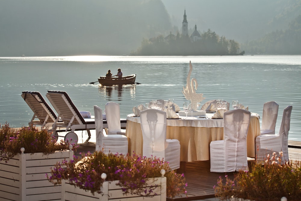 Bled Vacations - Grand Hotel Toplice - Property Image 2