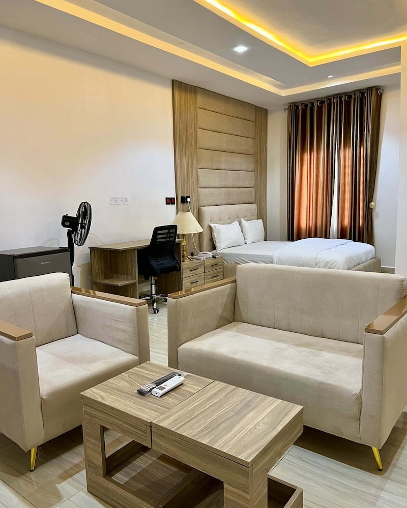Triple Homes Apartment