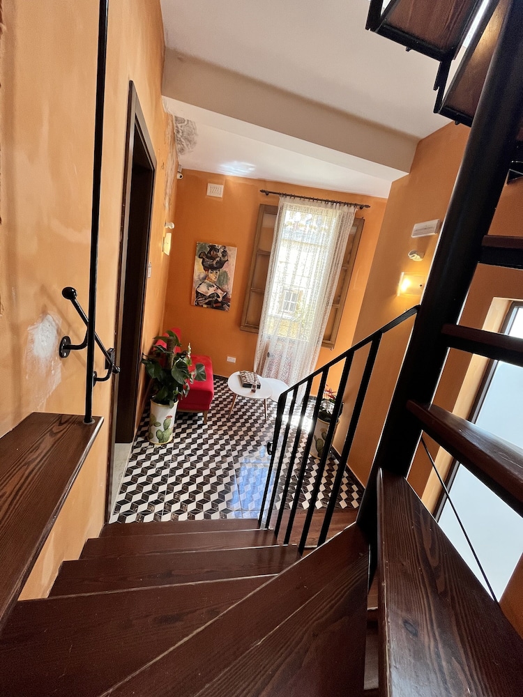 MyTravel House