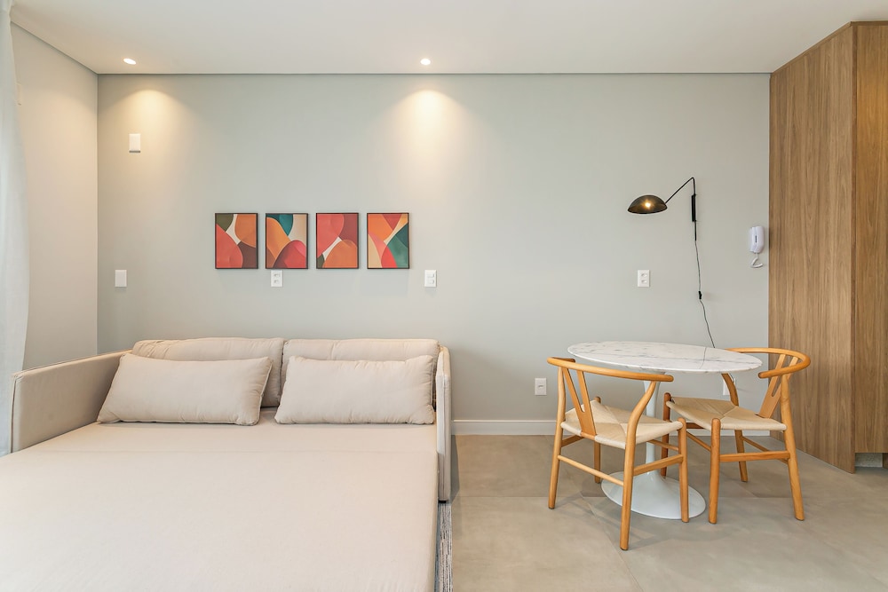 First Residencial Multifuncional by Viva - Conforto e Fácil Acesso às Melhores Praias de Floripa
