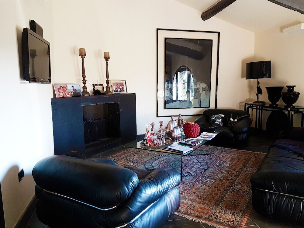 Location Sardinia Borgo Antico Xix Sec view 2