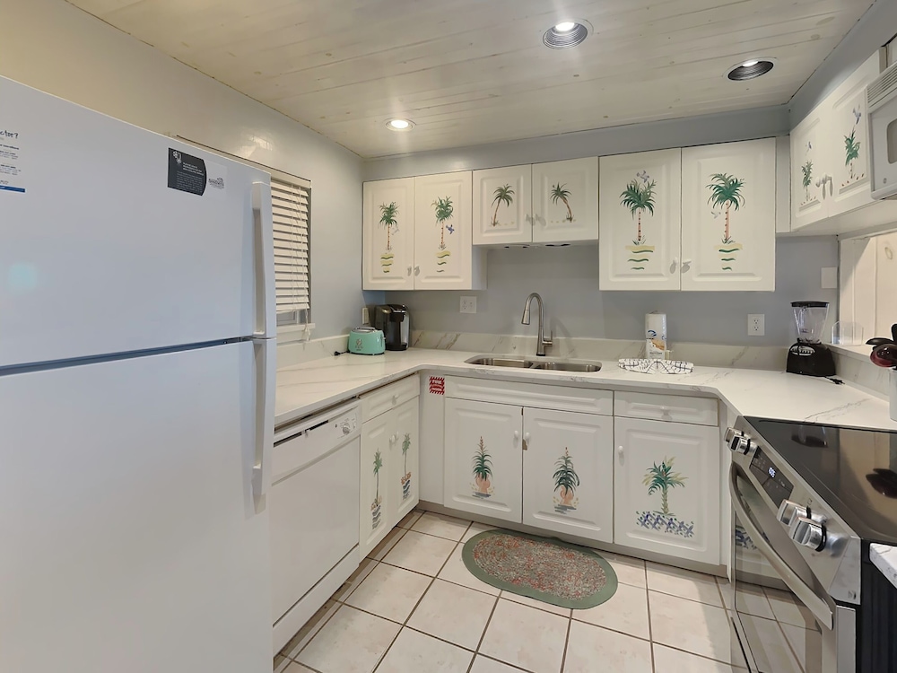 Emerald Isle #700 by Southern Vacation Rentals