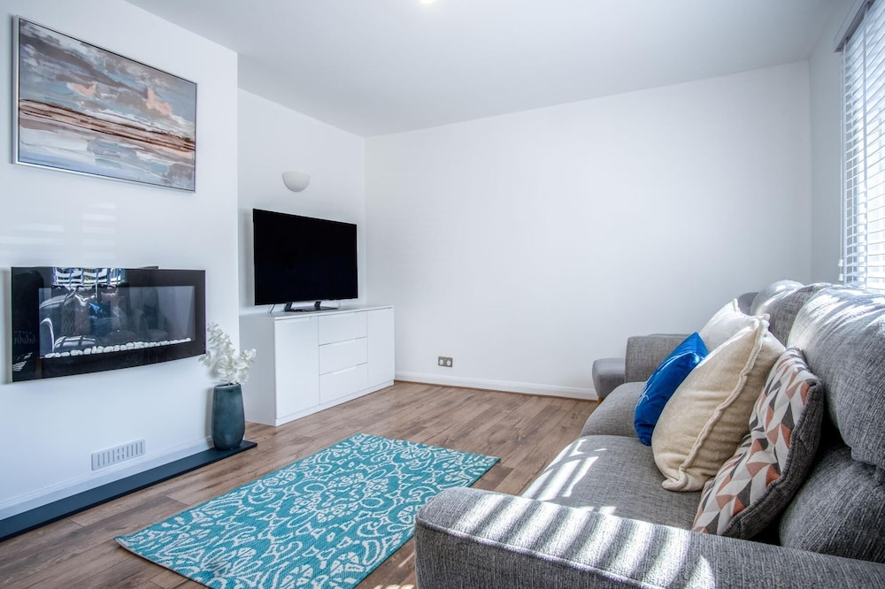 Hazeley - 3 Bedroom Holiday Home - Begelly