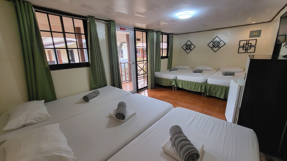 Bakasyunan Resort Zambales