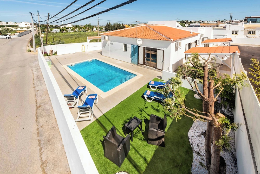Villa Dela