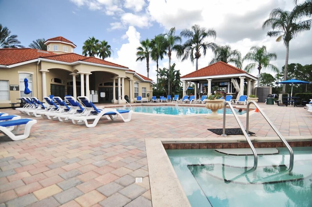 Emerald Island #5 - 7 Bed 6 Baths Villa - Image 3