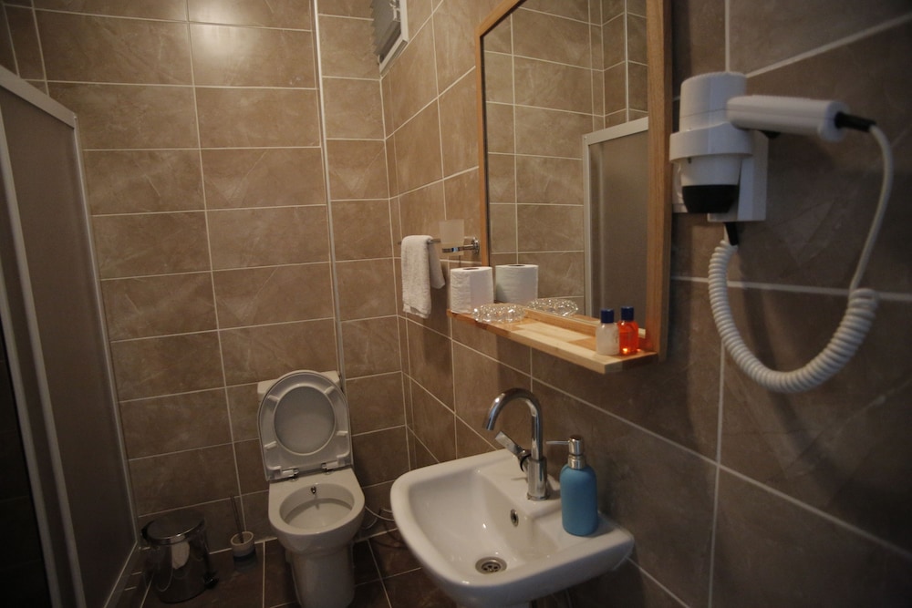 Puffin Suite photo 5