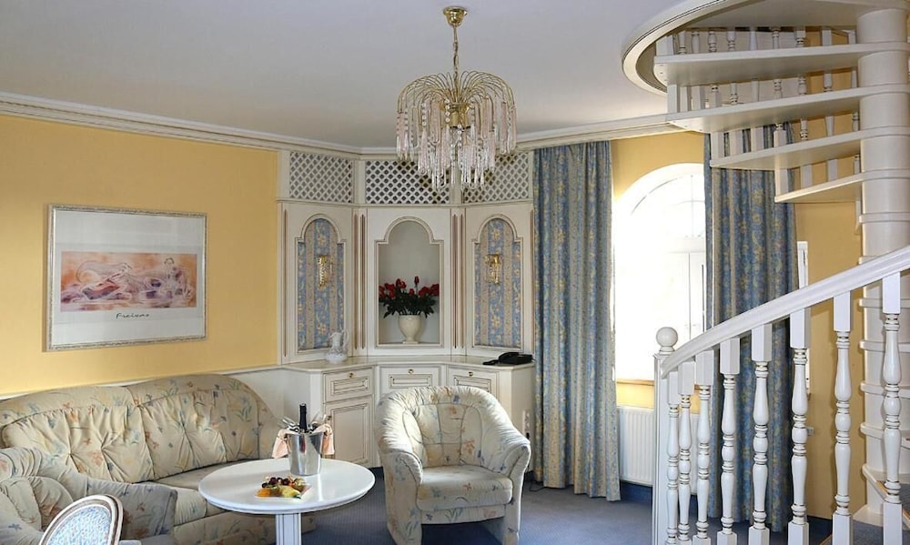 Hotel Spanischer Hof - Property Image 20