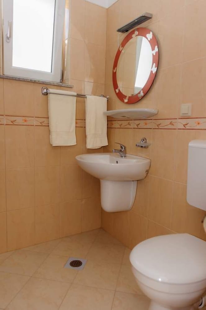 Ljuba - in Center & Close to the Beach - A1 view 5