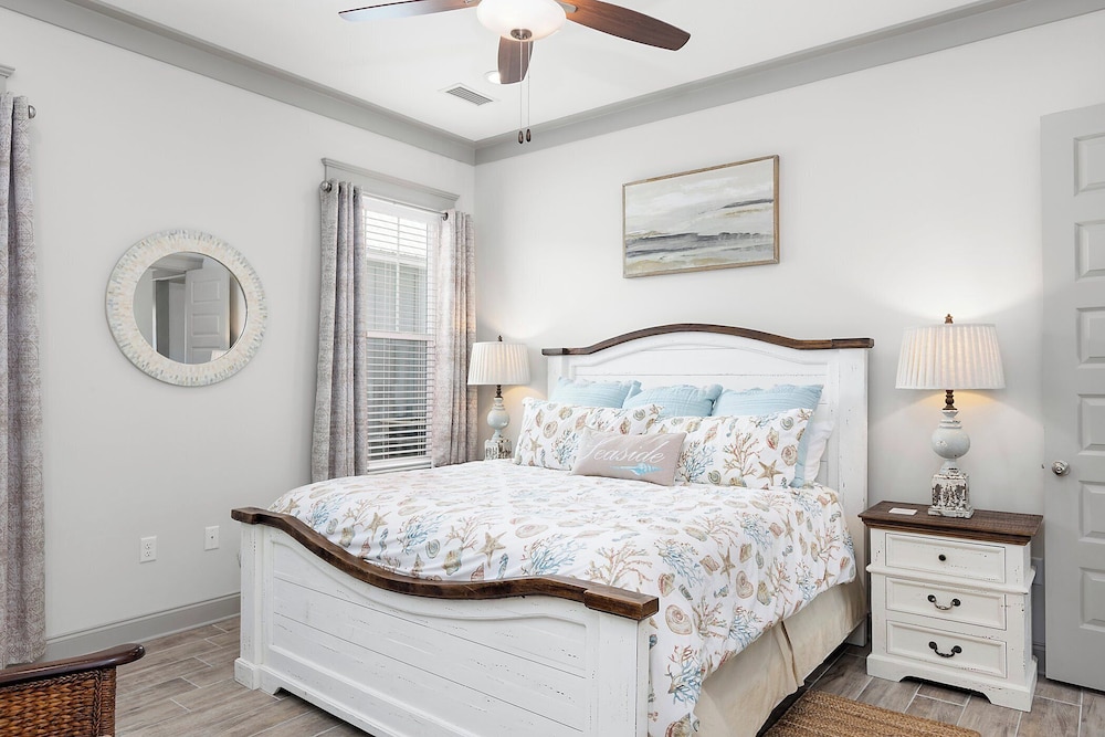 Endless Summer by Southern Vacation Rentals