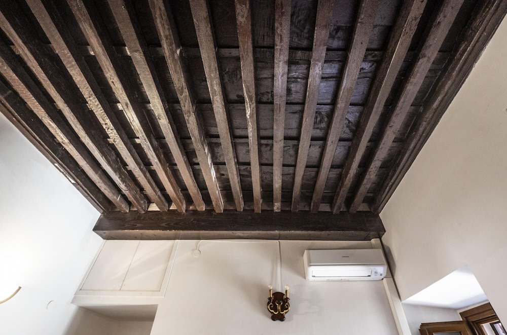 Campo de Fiori Large Family Apartment