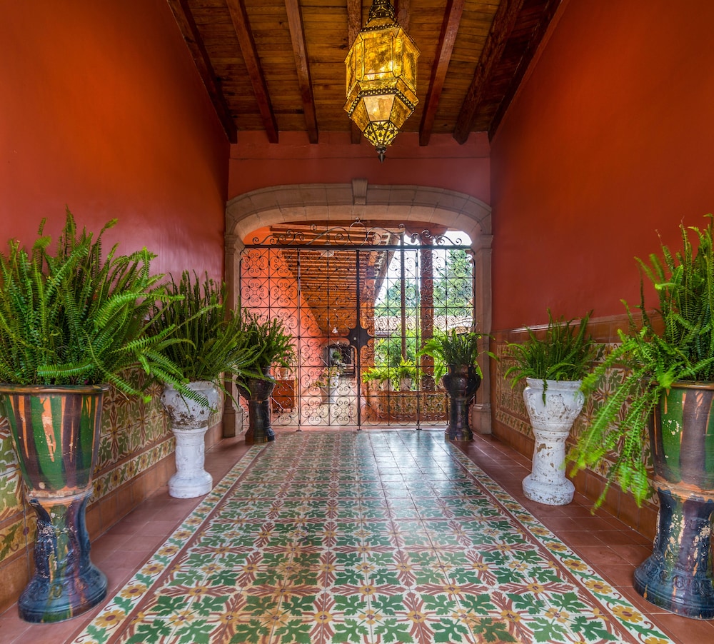 LA CASA B & B