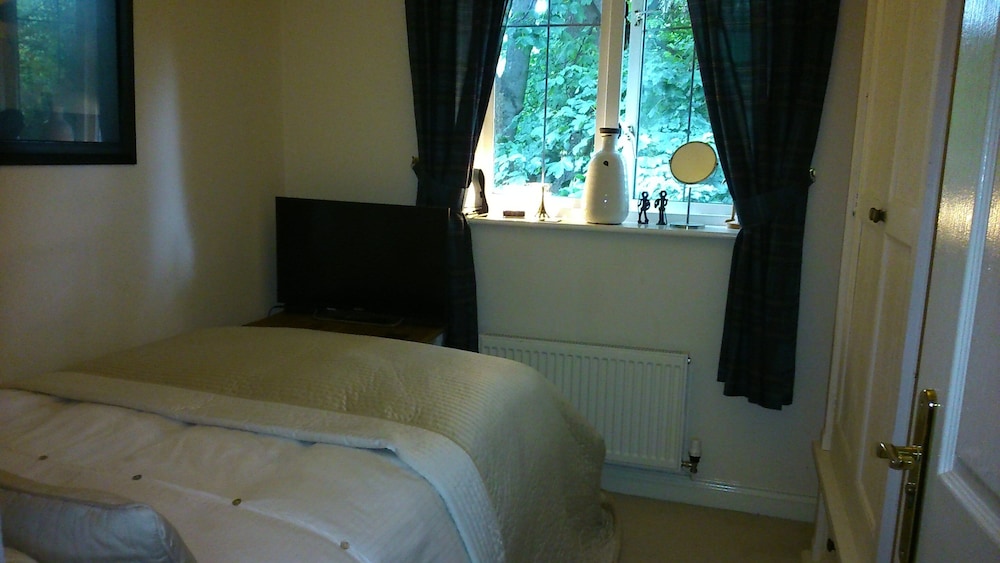 Gateshead Vacations - Heathfield Place - Property Image 5