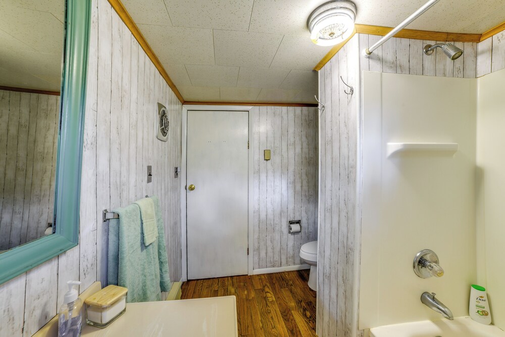 Susquehanna River Cabin: Hike, Hunt & Fish!