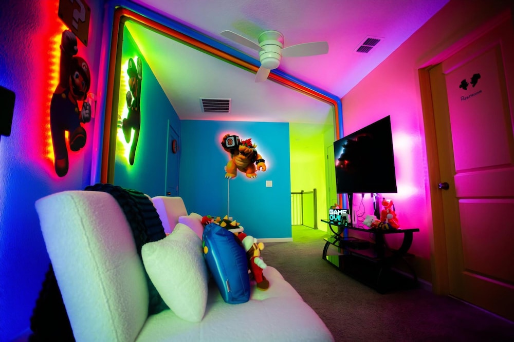 Magic Kingdom House- Brand Luxury Pool Home