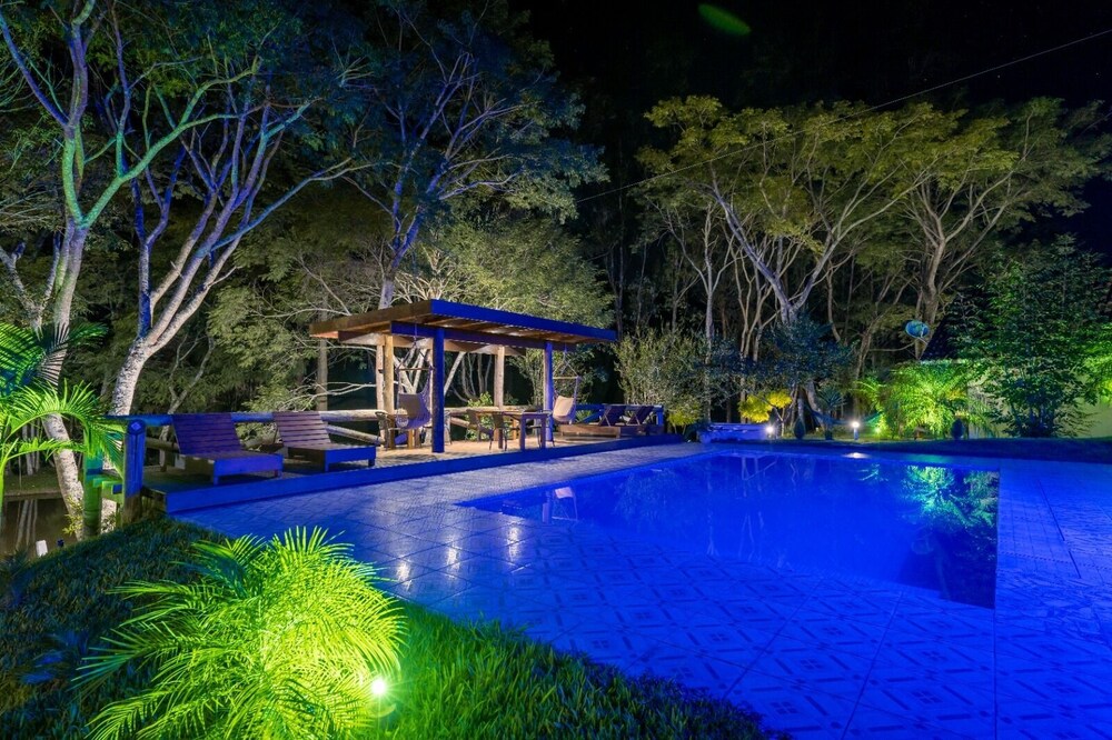 Chalés Villa Pinhal view 3