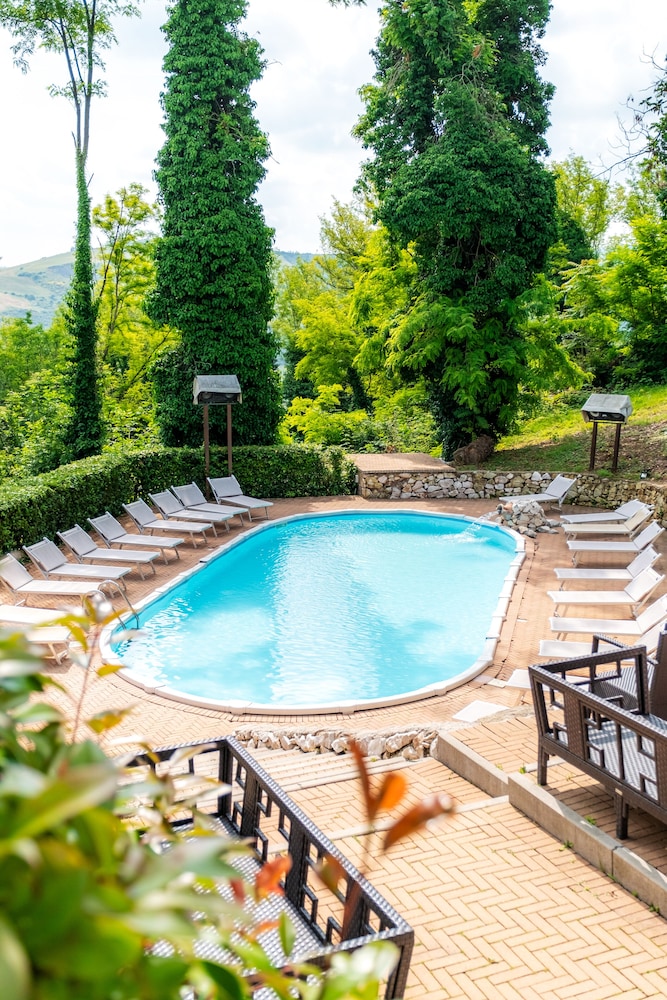 La Valle Dei Caprioli - B&B