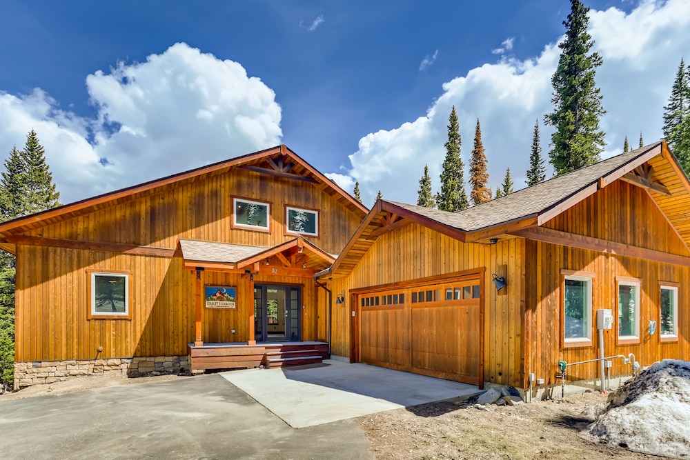 Chalet Elevation