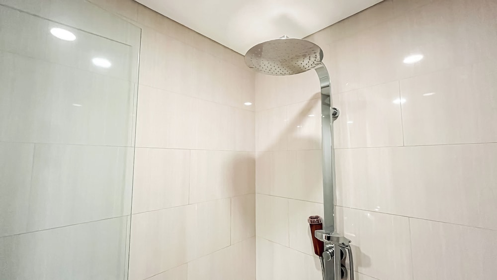Modern Big 1Br Apartment Branz Simatupang
