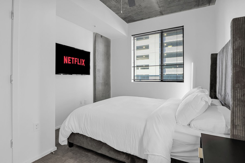 Phoenix Urban Luxury Escape