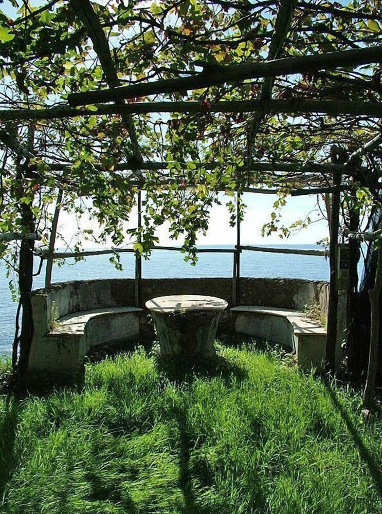 Bella Baia Glamping